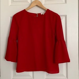 SAVE NWOT SUMMER BLOUSE